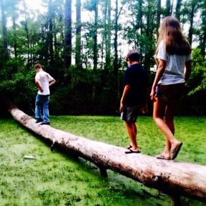 Meet your Posher, Avery